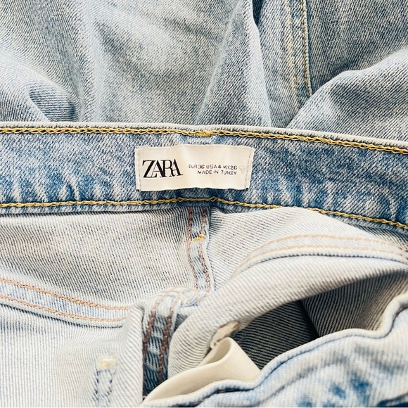 ZARA High Rise Straight Leg Jeans Light Wash - Picture 4 of 4
